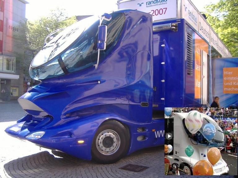 Wo dieser Show-Truck auftauchte, war für Gesprächsstoff gesorgt. Unter anderen hatte er einen "Auftritt" beim Kölner Rosenmontagszug 1996, kleines Bild (Foto: Karle Horn)